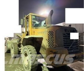 Volvo L 90 E Kolesni nakladalci
