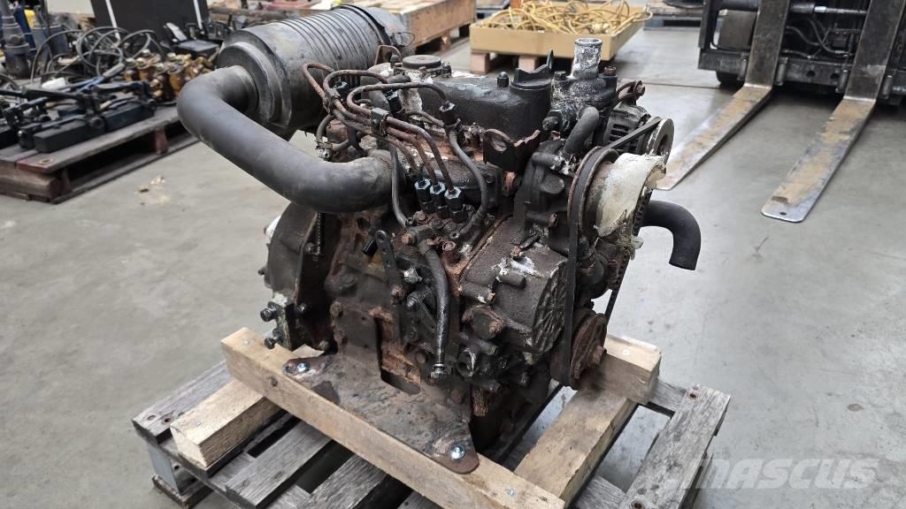 Kubota D1105 Motorji