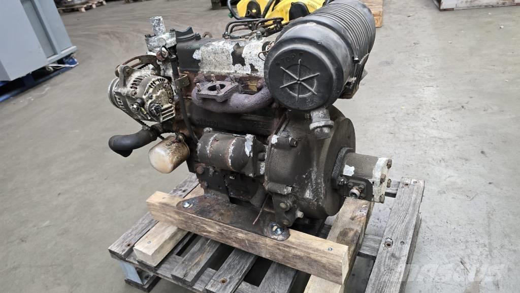 Kubota D1105 Motorji