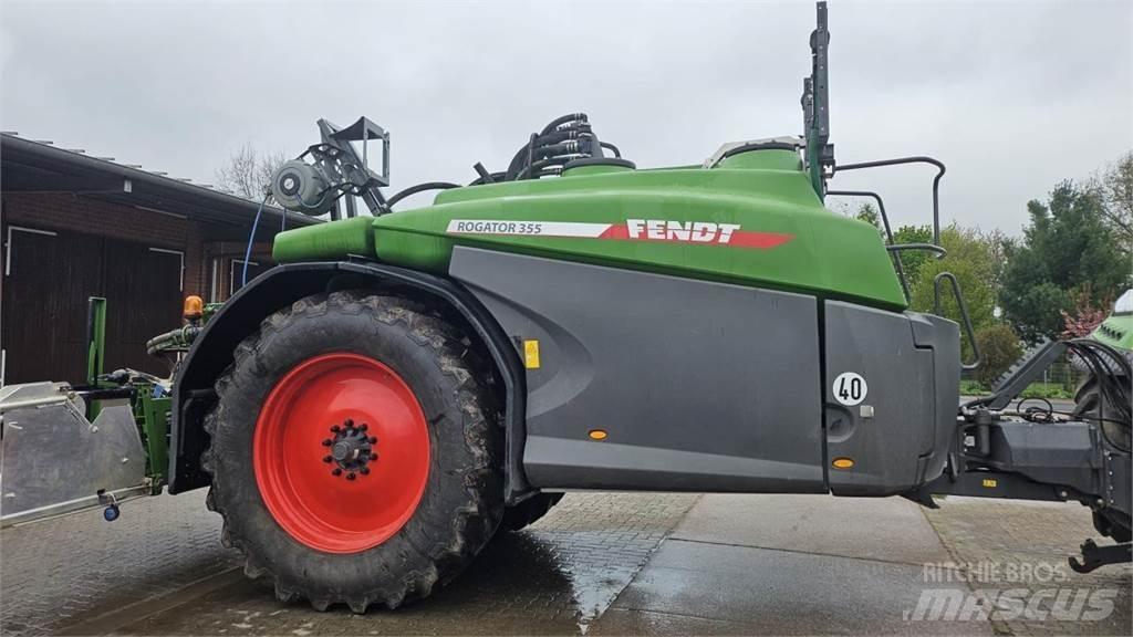 Fendt Rogator 355 Vlečne škropilnice