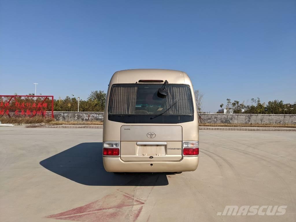 Toyota Coaster Bus Mini avtobusi