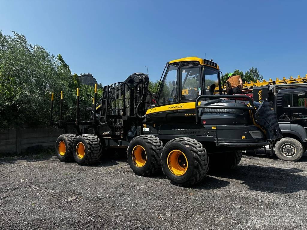 Ponsse Buffalo 8W Forwarderji