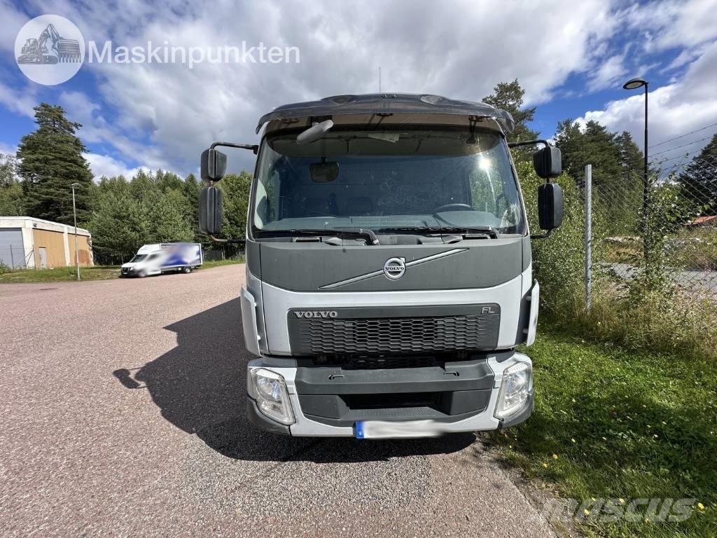 Volvo FL 240 Tovornjaki zabojniki