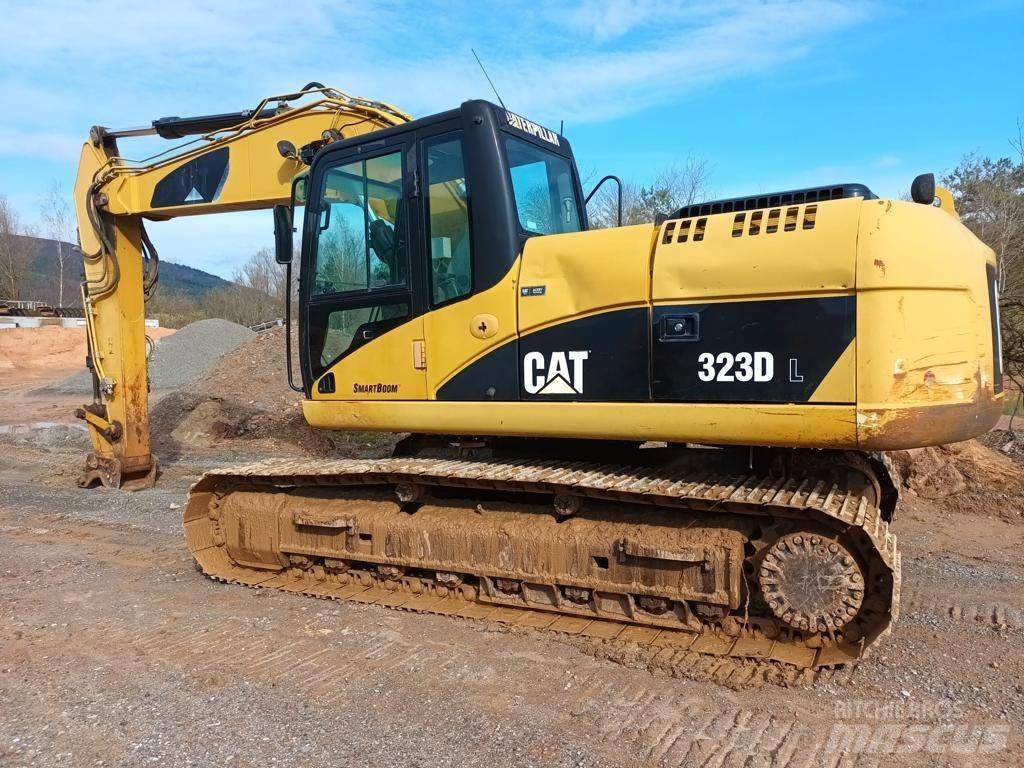 CAT 323 DL Bagri goseničarji
