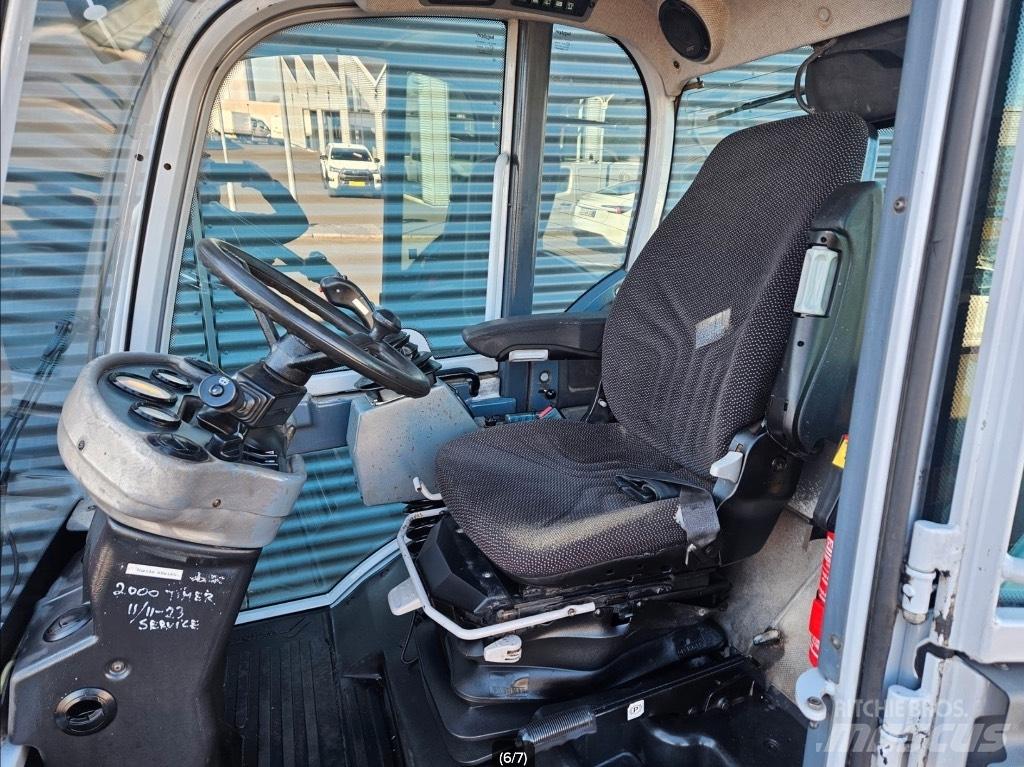 Weidemann 2070LP Mini nakladalci