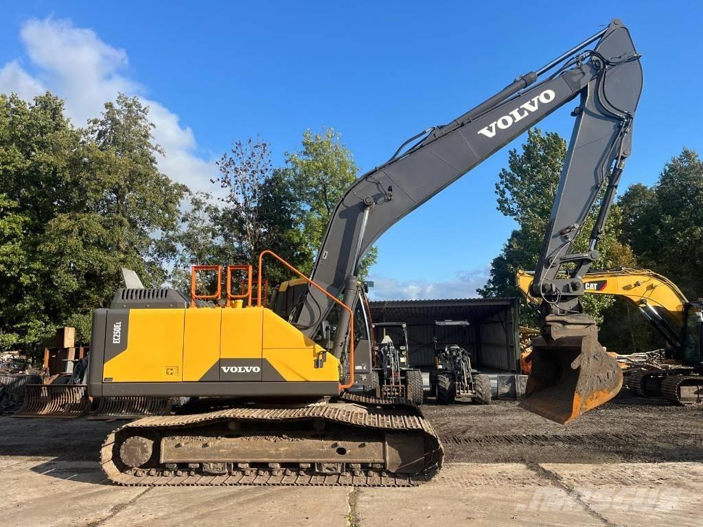 Volvo EC 250 EL Bagri goseničarji