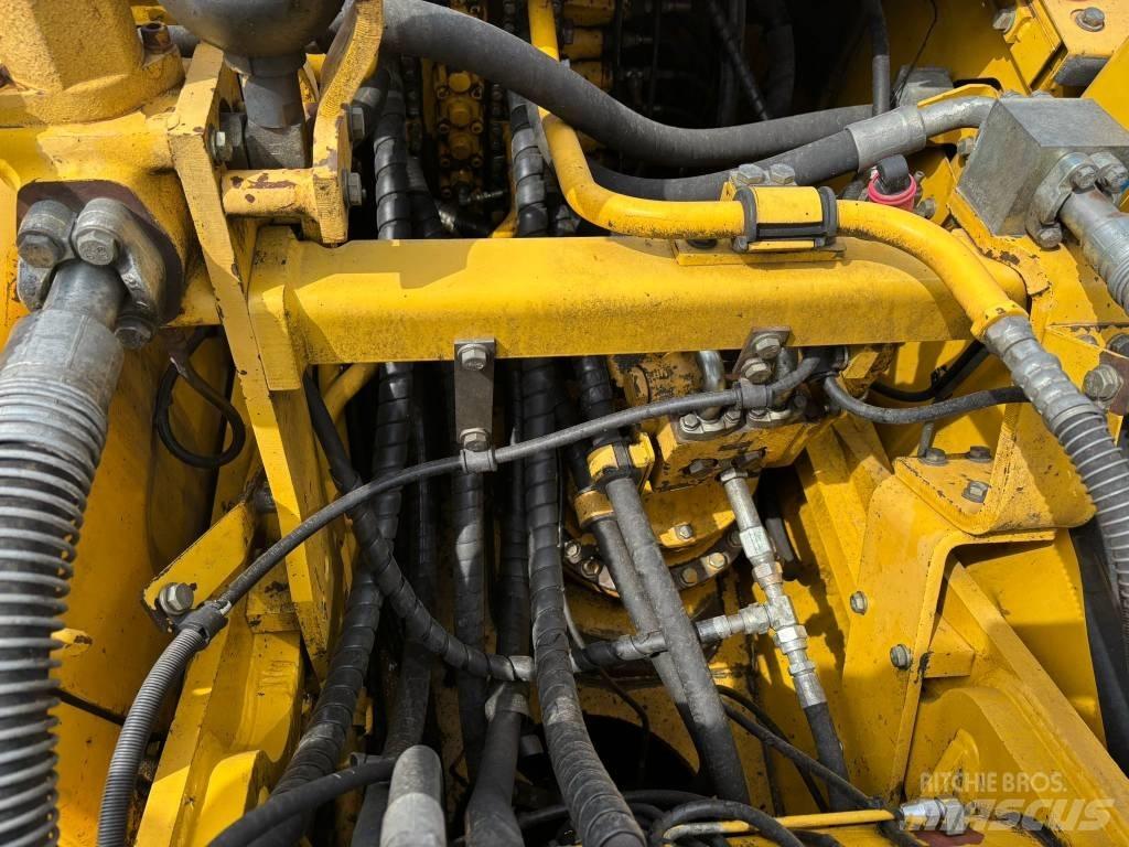 Komatsu PC 290 NLC-8 Bagri goseničarji