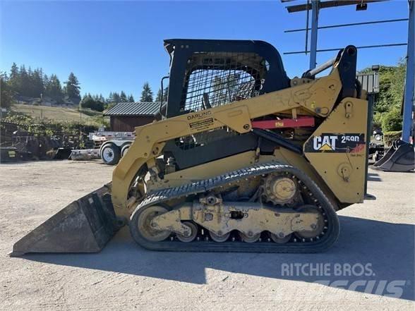 CAT 259D Skid steer mini nakladalci