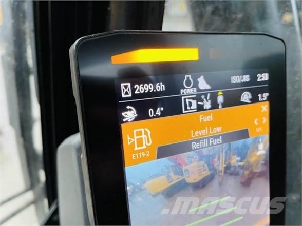 CAT 320 Bagri goseničarji