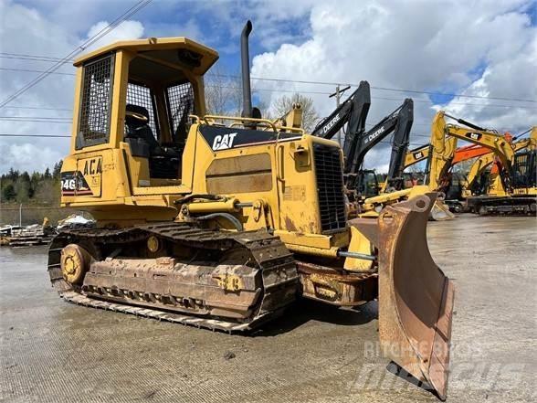 CAT D4G Buldožerji goseničarji