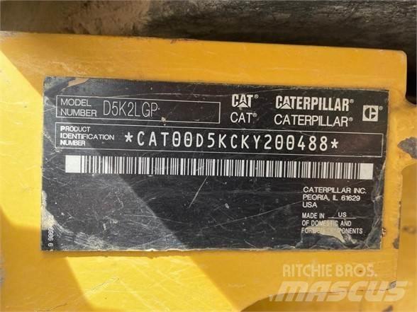 CAT D5K2 LGP Buldožerji goseničarji