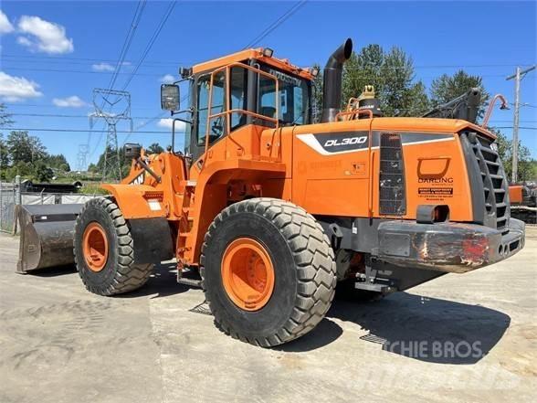 Doosan DL300 Kolesni nakladalci