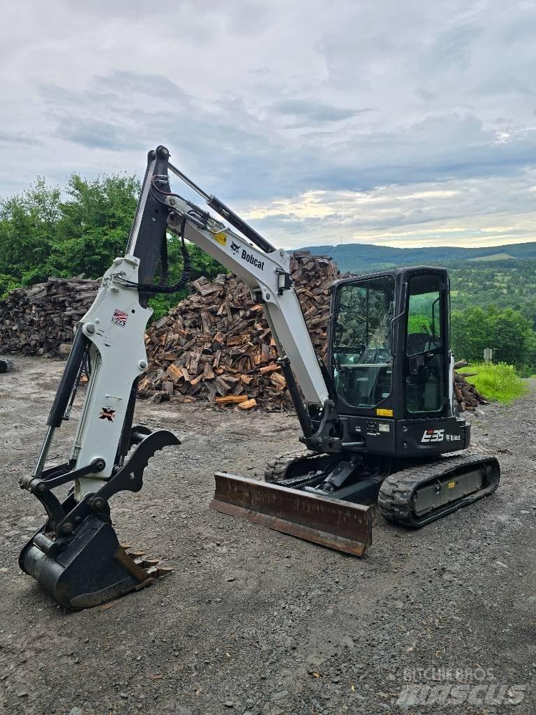 Bobcat E35 Mini bagri <7t