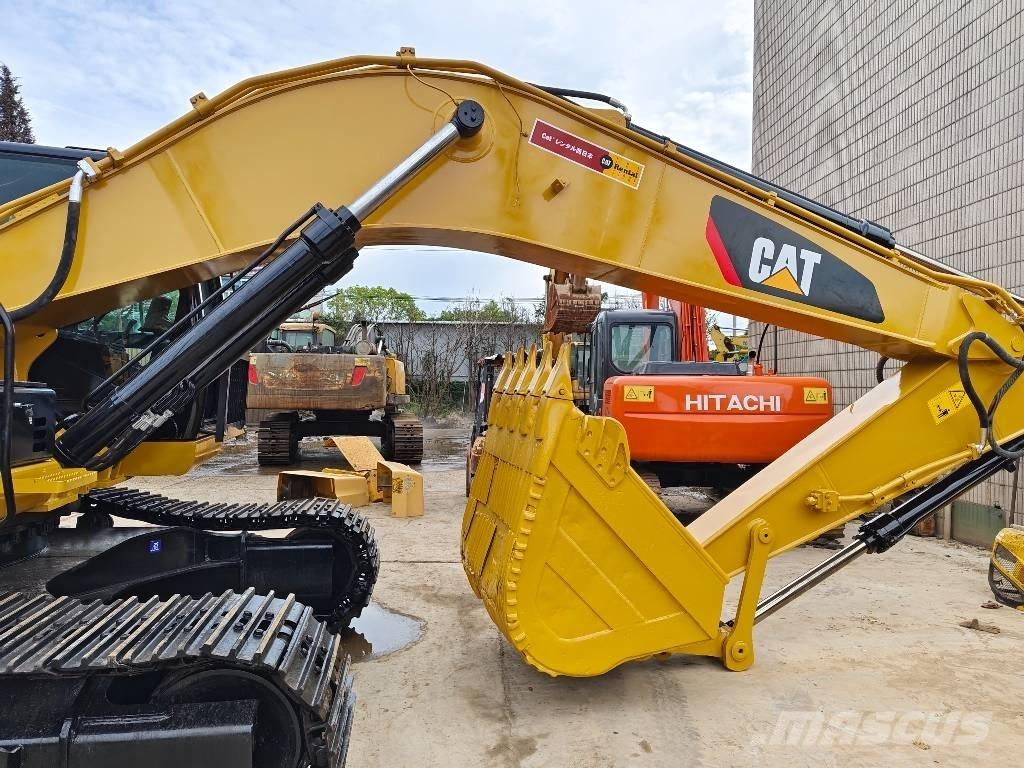 CAT 330D2L Bagri goseničarji