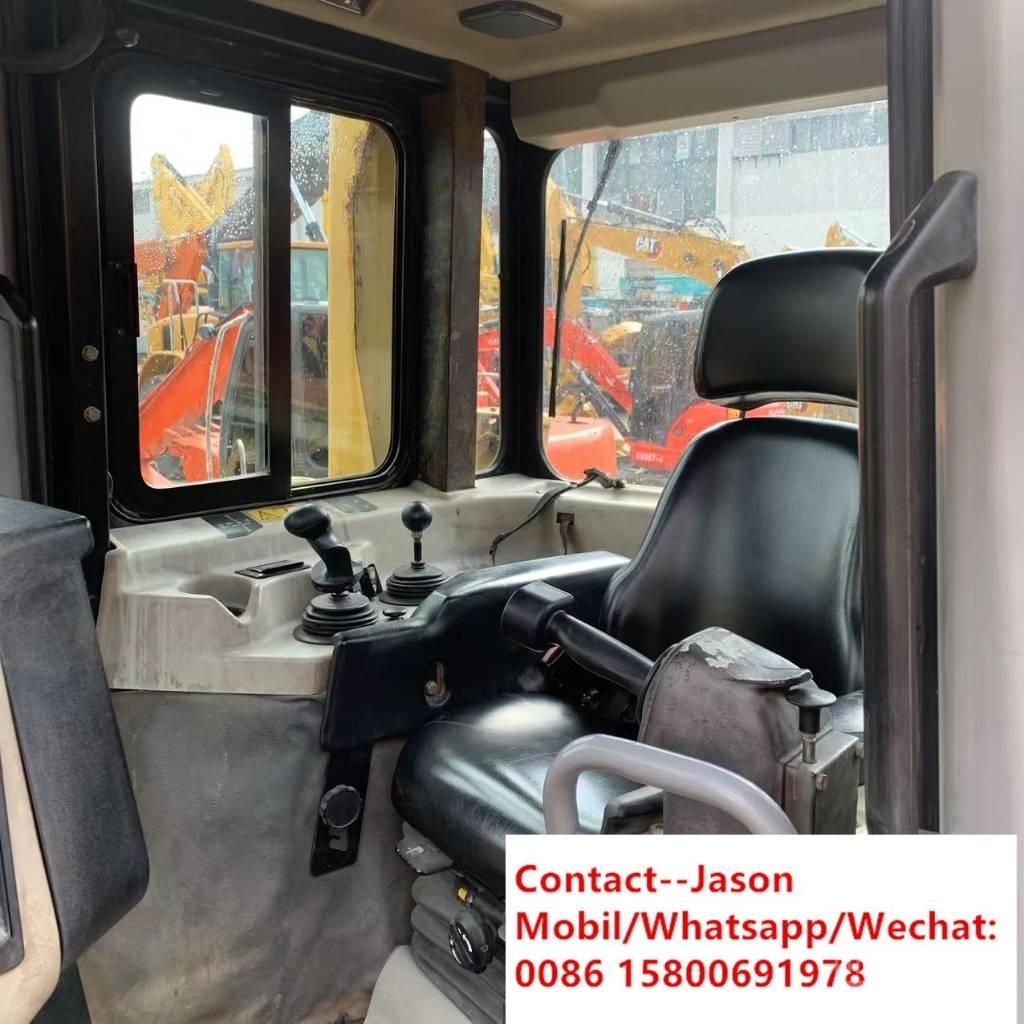 CAT D 6 R III Buldožerji goseničarji
