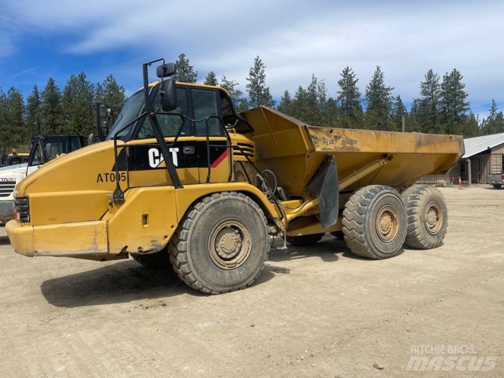 CAT 725 Zglobni demperji