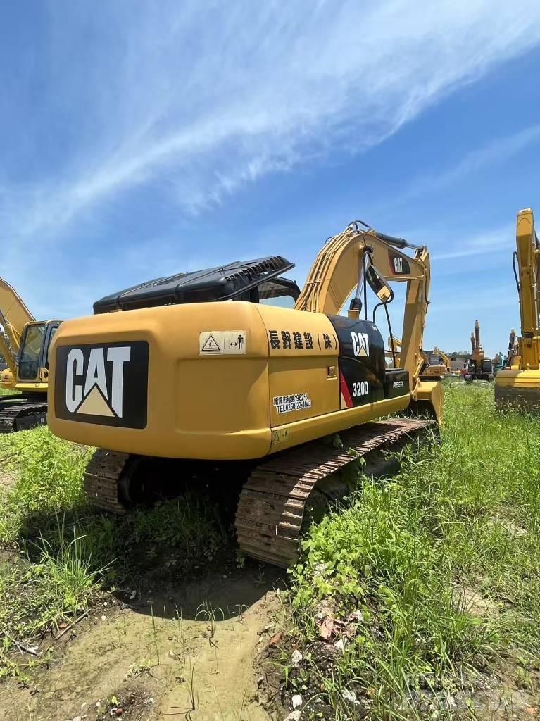 CAT 320d Bagri goseničarji