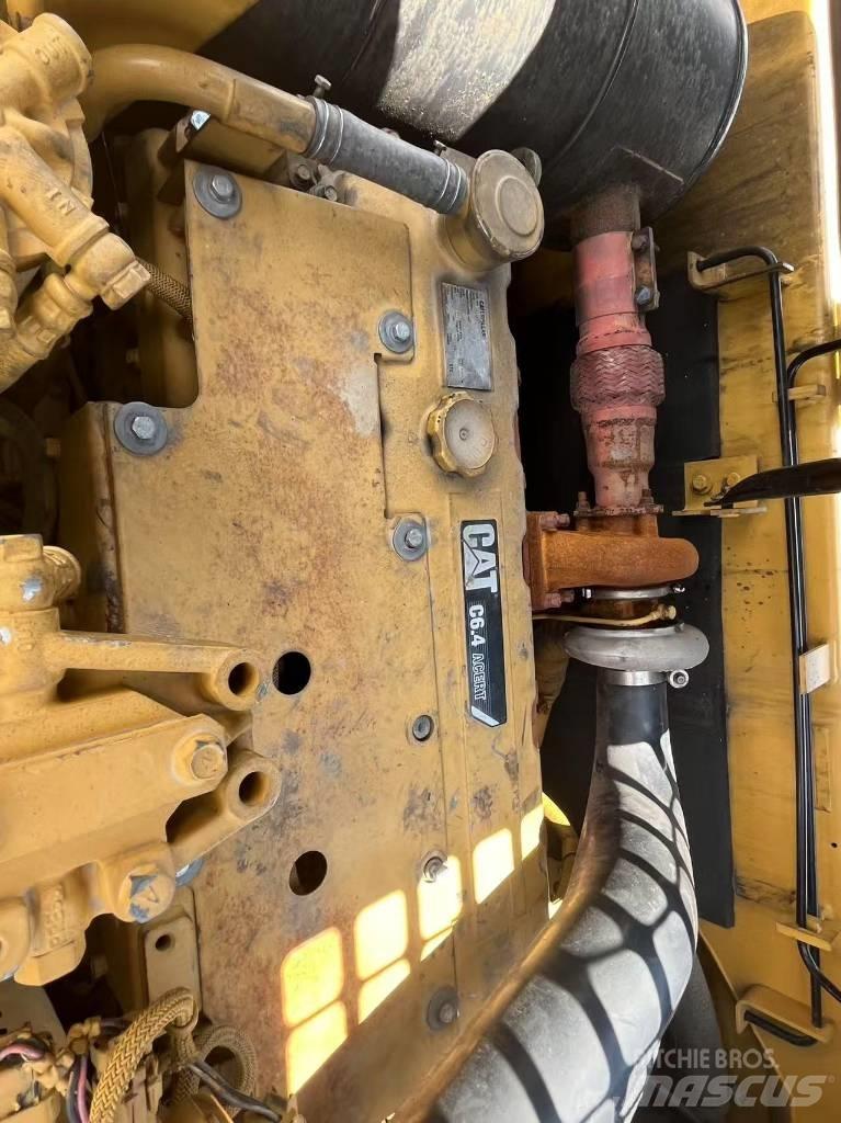 CAT 320d Bagri goseničarji