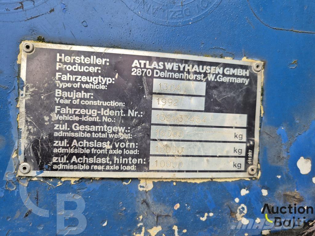 Atlas 1304 Bagri na kolesih