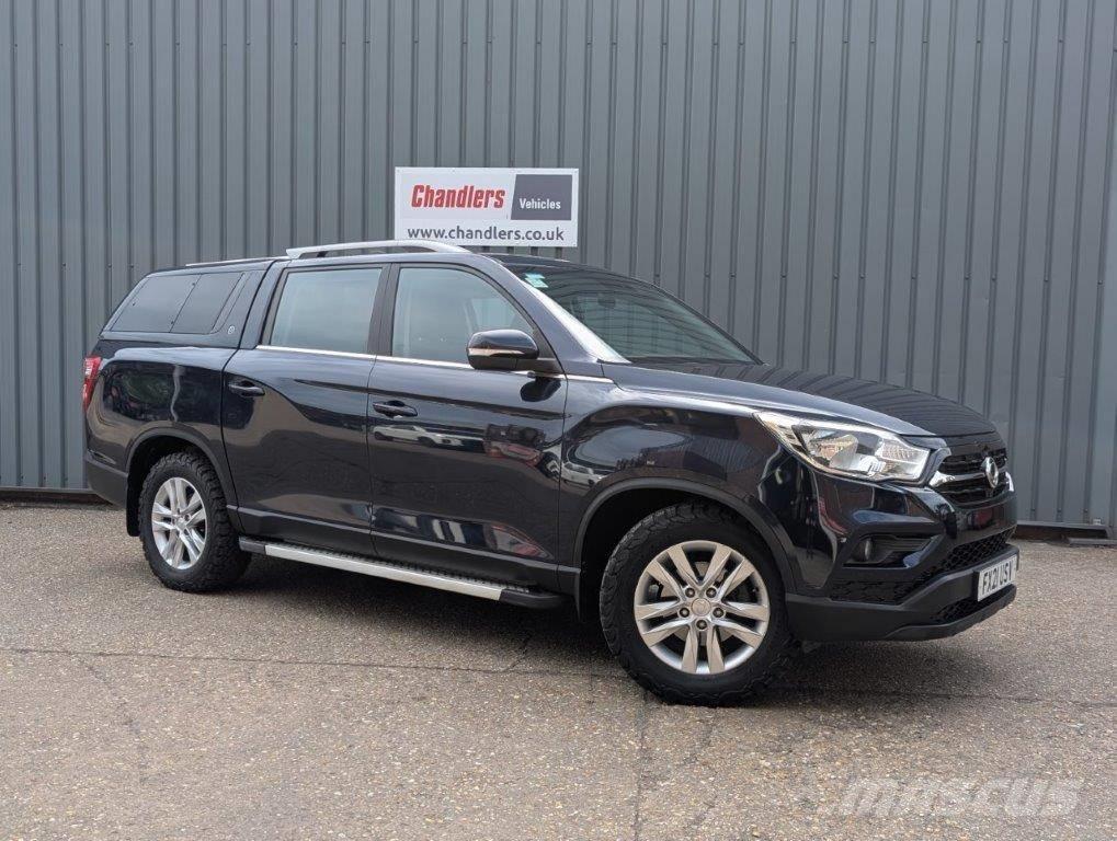 Ssangyong Musso Avtomobili