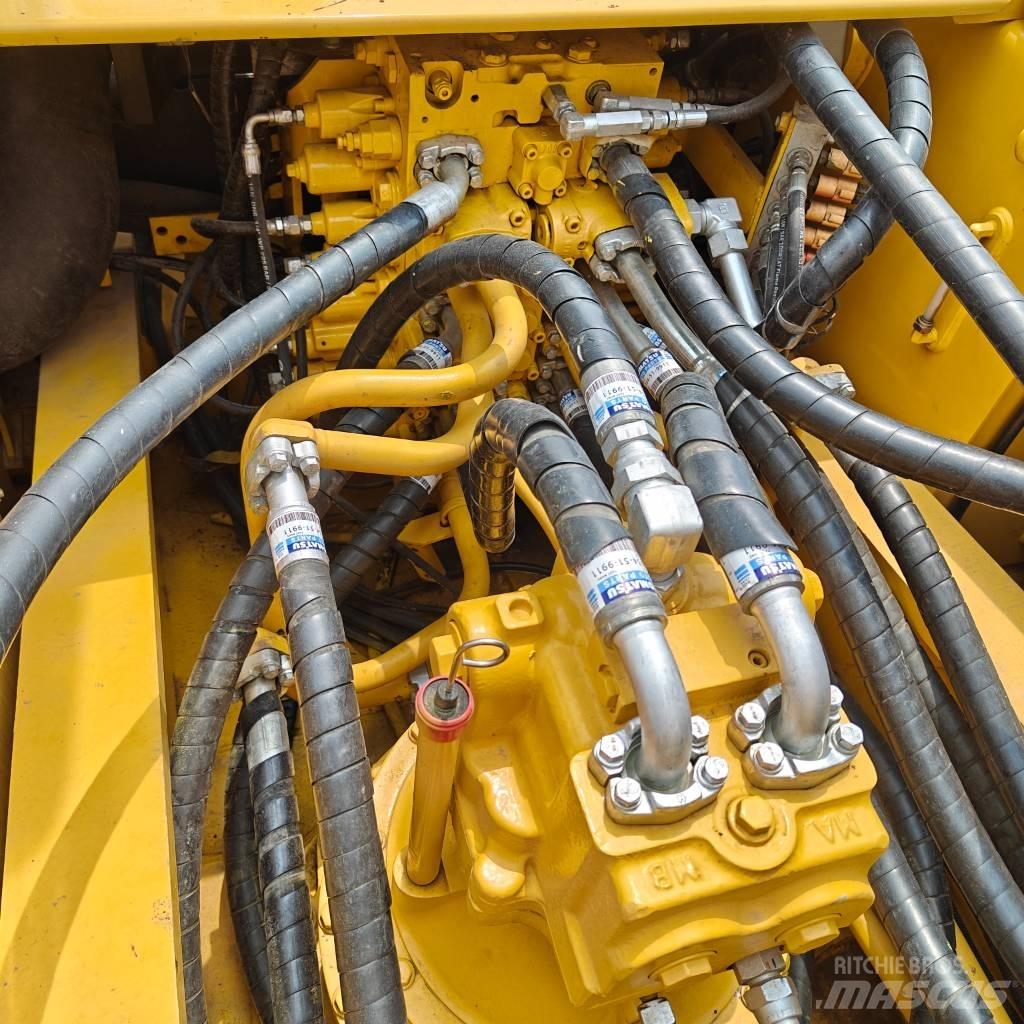 Komatsu 350-7 Bagri goseničarji