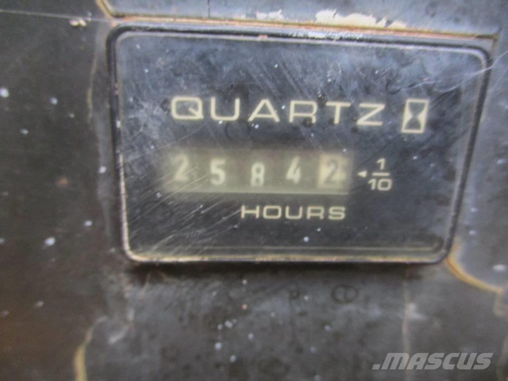 JLG 4394 RT (146) Škarjaste dvižne ploščadi