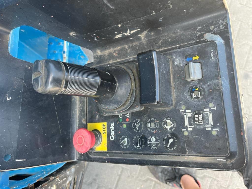 Genie GS 3390 RT Škarjaste dvižne ploščadi