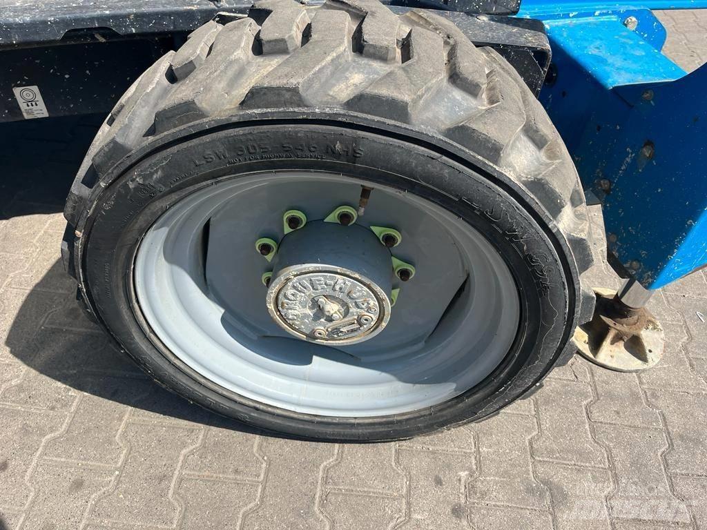 Genie GS 3390 RT Škarjaste dvižne ploščadi