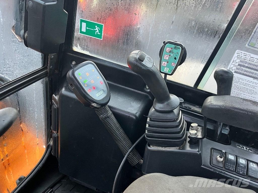 Hanix H 55 DR Mini bagri <7t