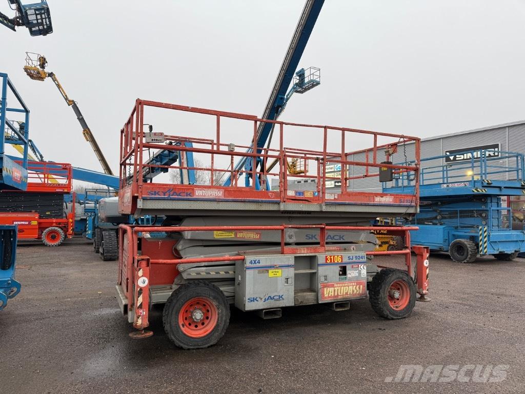 SkyJack SJ 9241 Škarjaste dvižne ploščadi