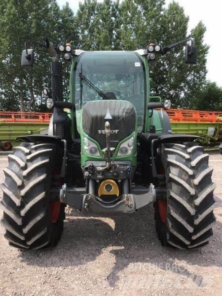 Fendt 516 Vario Traktorji