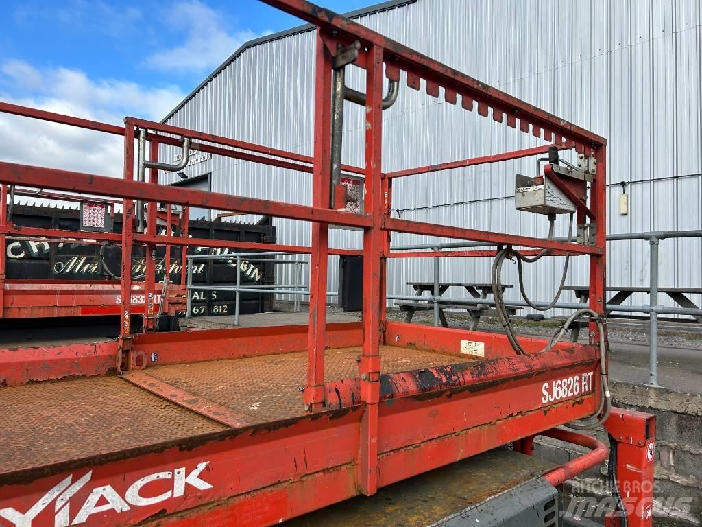 SkyJack SJ 6826 RT Škarjaste dvižne ploščadi