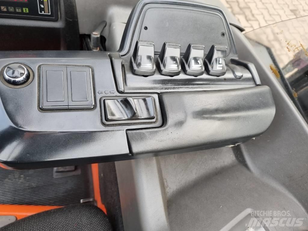 BT RR E 160 M Viličarji s pomičnim teleskopom