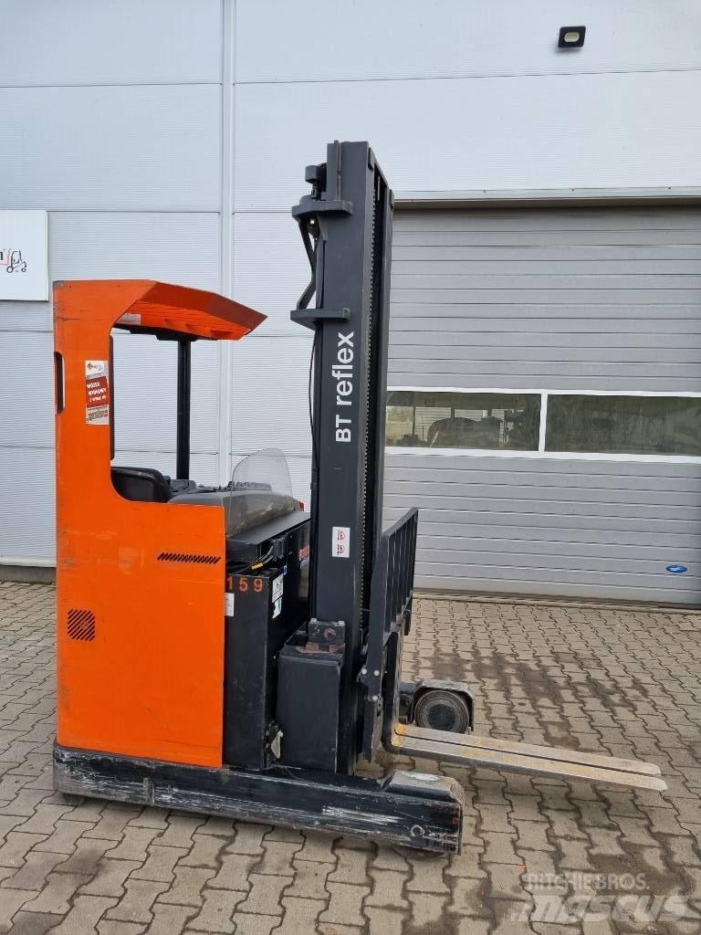 BT RR E 160 M Viličarji s pomičnim teleskopom