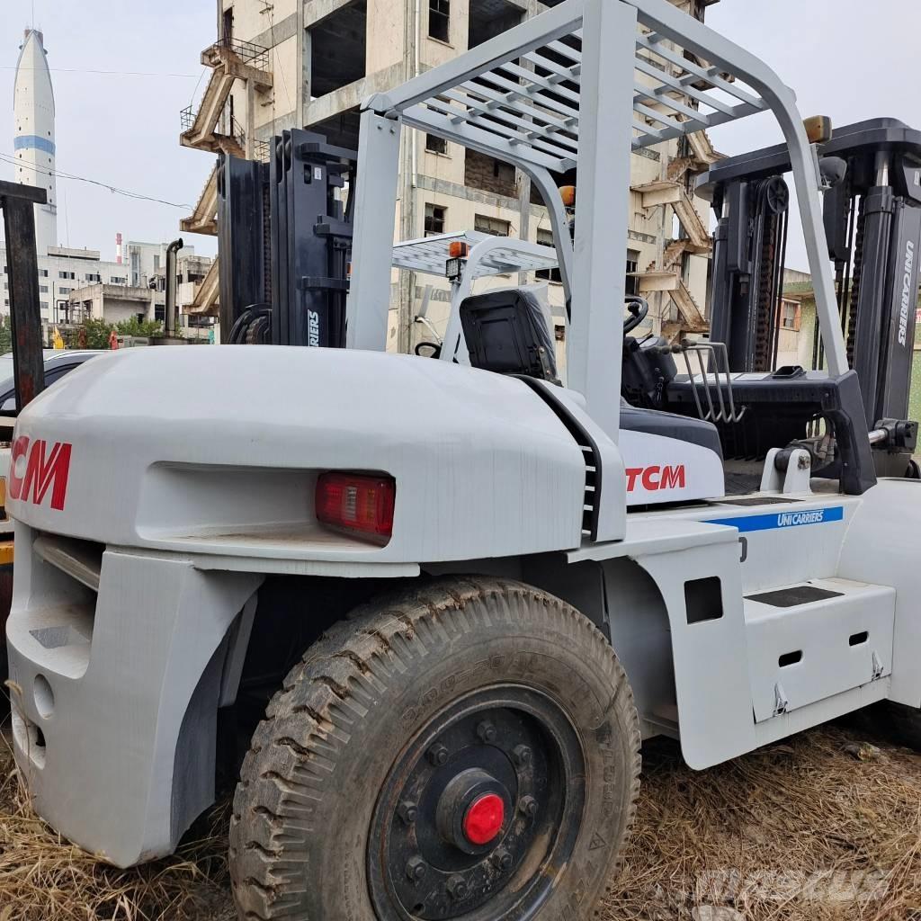 TCM FD 100 Dizelski viličarji