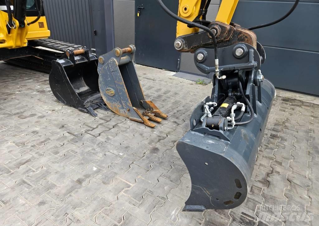 CAT 305 CR Mini bagri <7t