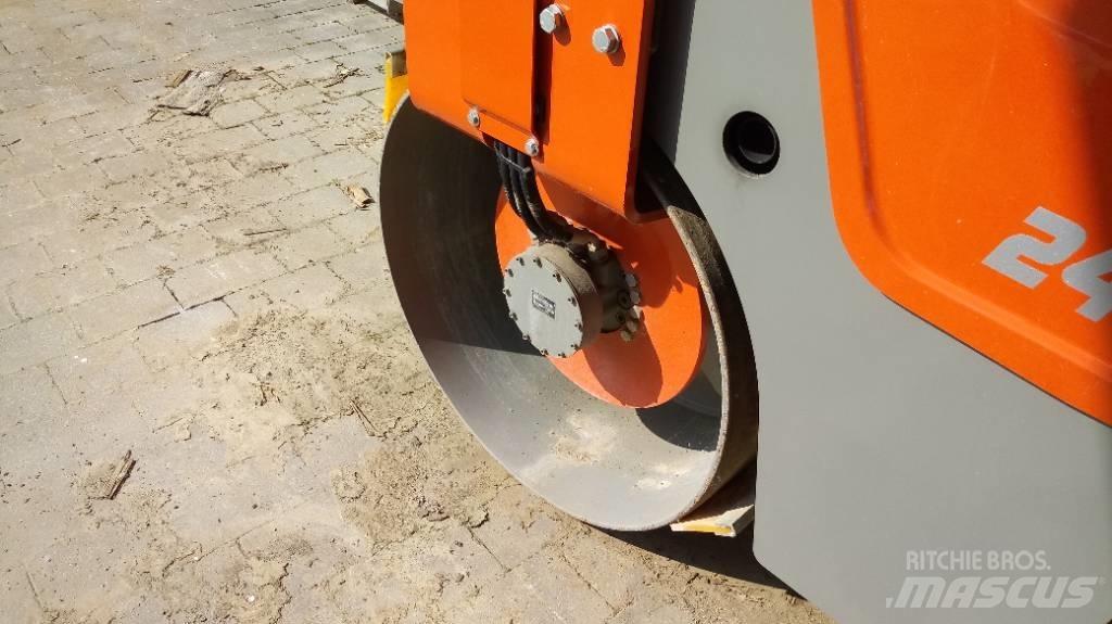 Atlas AW240 Dvojni valjarji