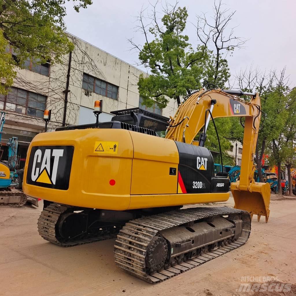 CAT 320 D2L Bagri goseničarji