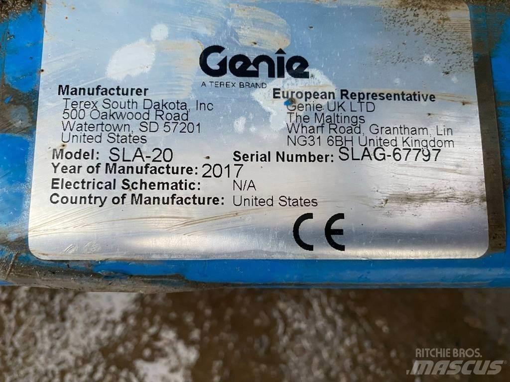 Genie SLA 20 Ročni električni viličar