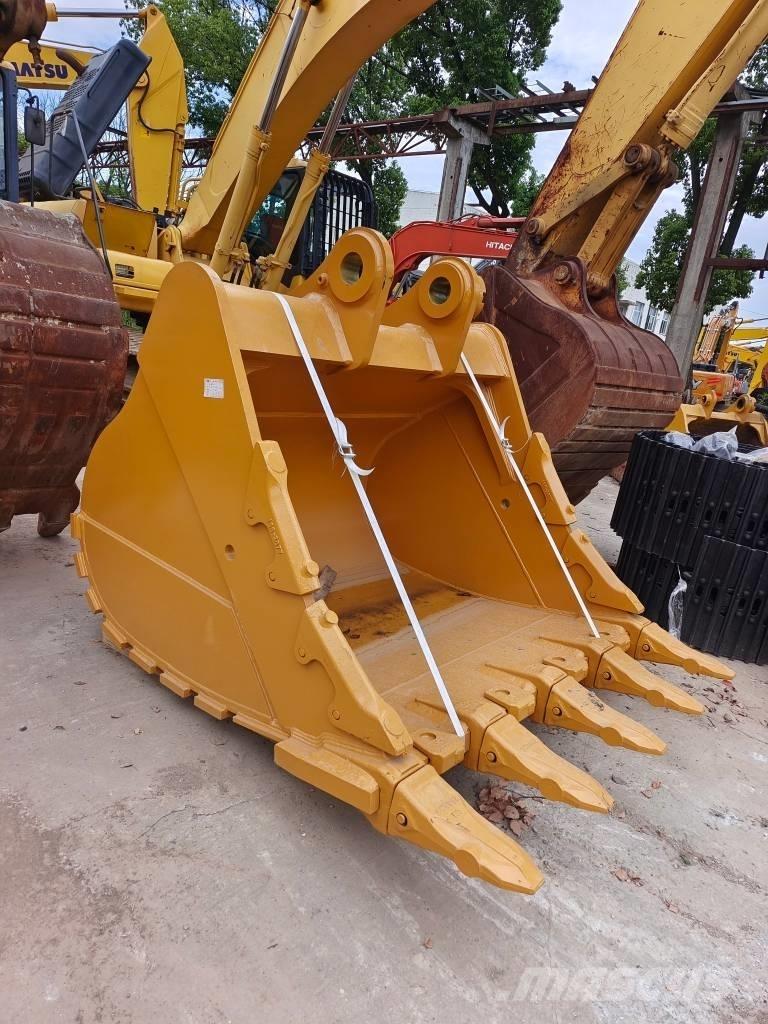 Komatsu PC 200-8N1 Bagri goseničarji