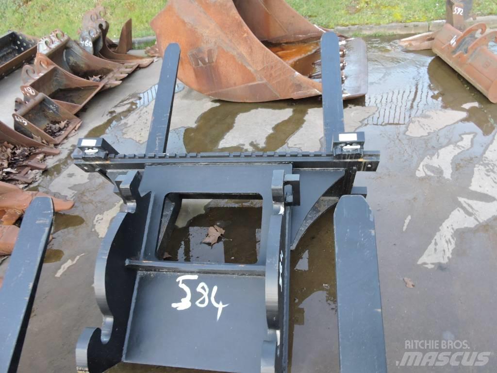  Palletvorken CW40 Rabljeni žerjavi za vsak teren