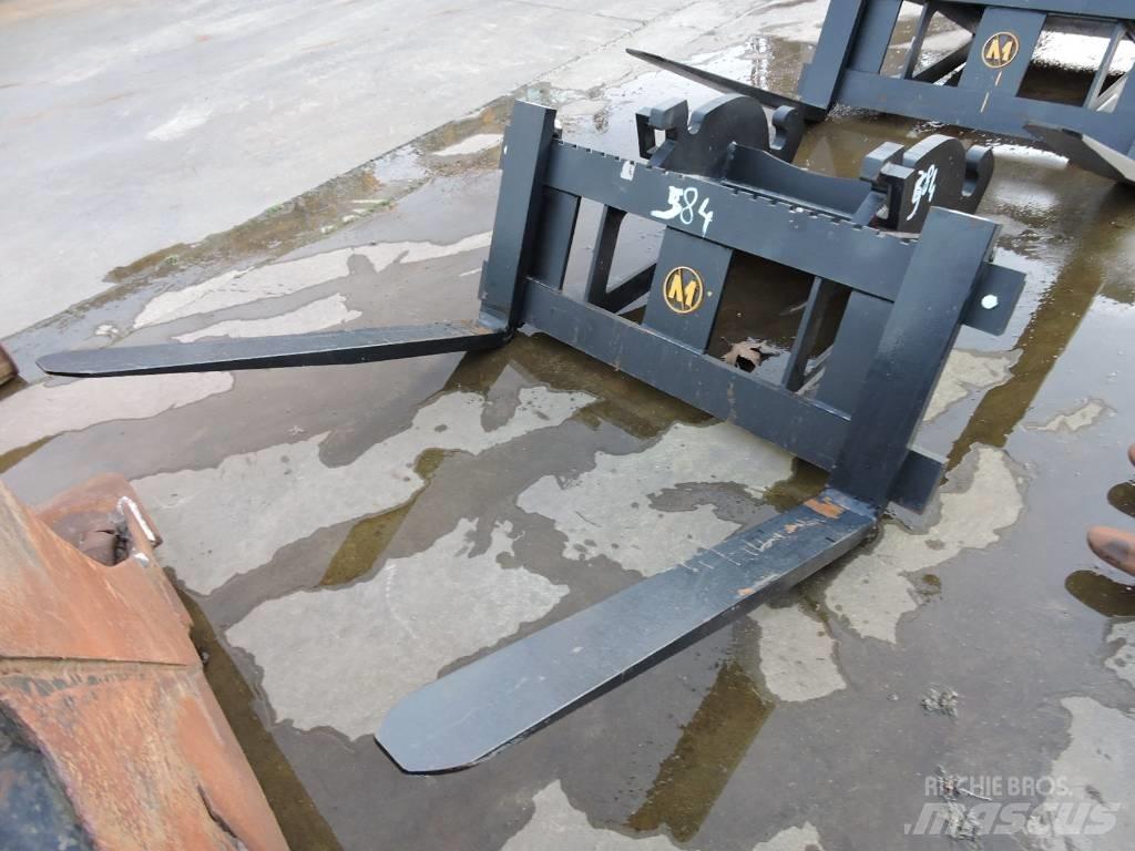  Palletvorken CW40 Rabljeni žerjavi za vsak teren