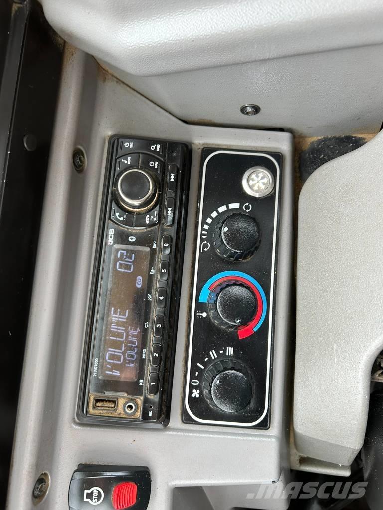 JCB 85 Z-2 Midi bagri 7t – 12t