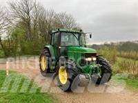 John Deere 6800 Traktorji