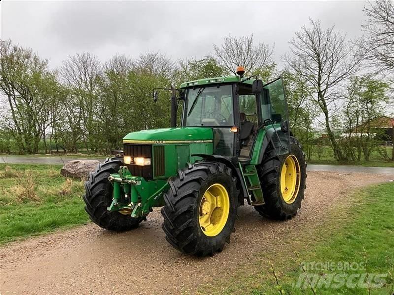 John Deere 6800 Traktorji