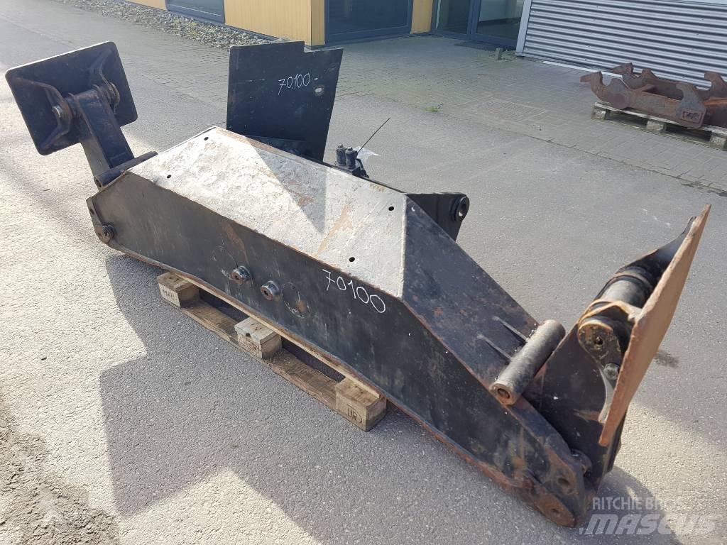 CAT M315C Outriggers Podvozje in vzmetenje