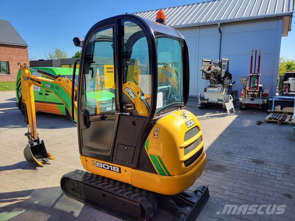 JCB 8018 CTS Mini bagri <7t