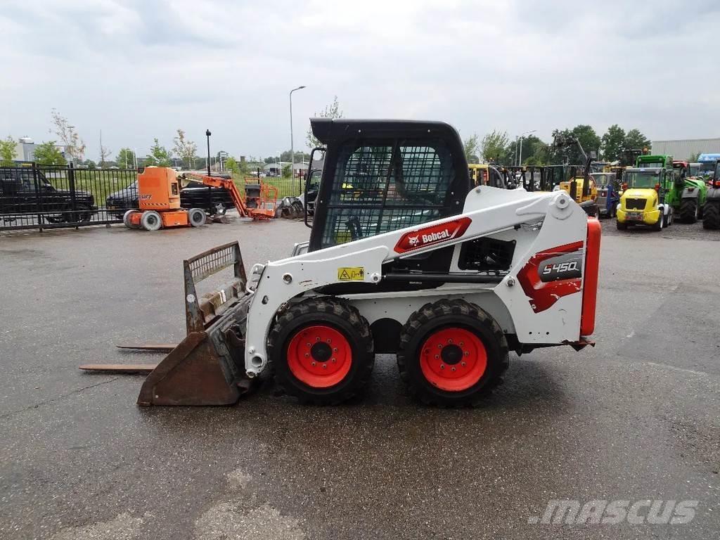 Bobcat S450 Skid steer mini nakladalci