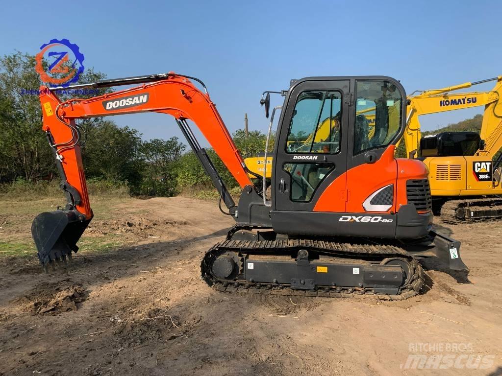Doosan DX 60 Mini bagri <7t