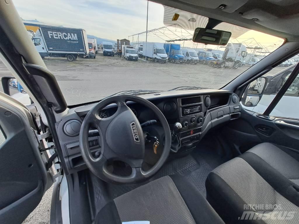 Iveco DAILY 60C17 Tovornjaki zabojniki